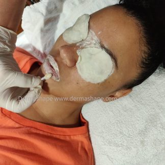 Peeling para Labios Escamosos y Párpados Opacos